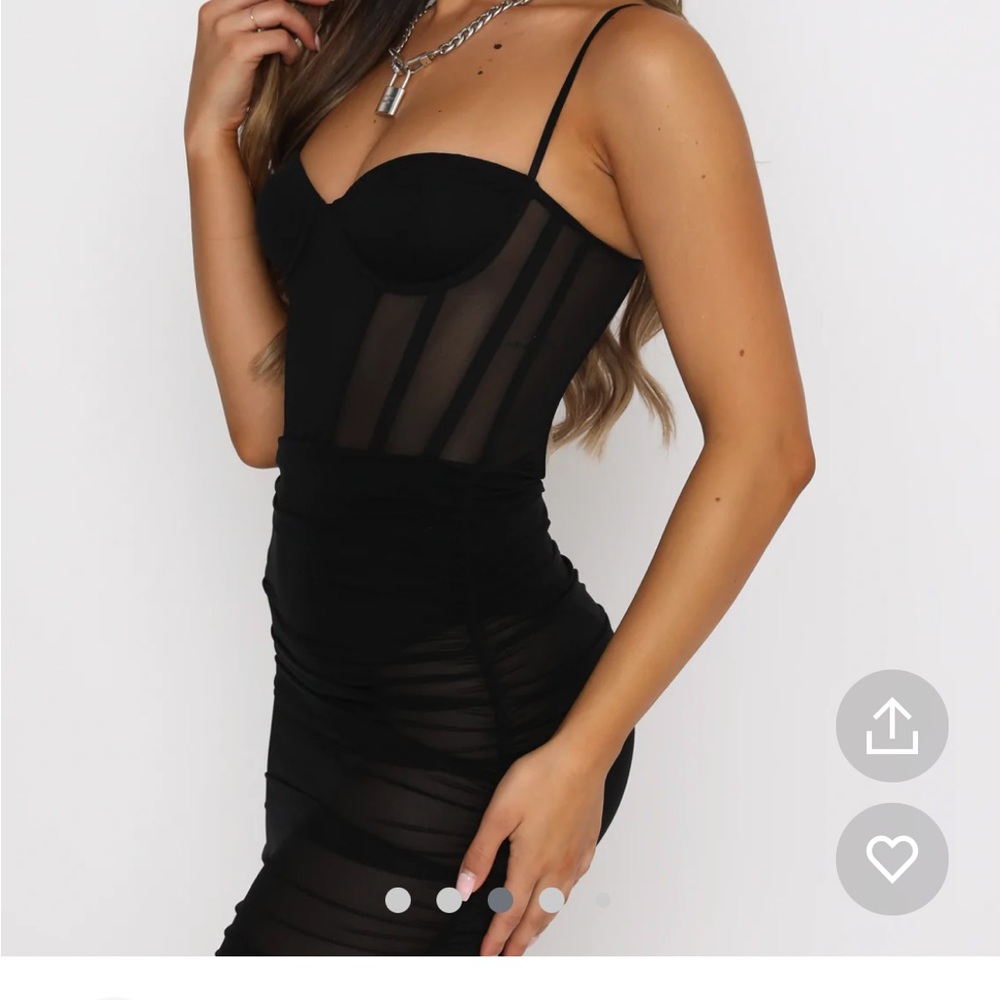 Stunning dress from a white fox - new with tag!